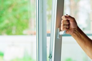 prevenção de avarias Reparação de Portas em Alte