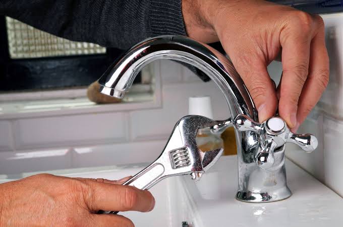 reparar ou substituir Reparação de Torneiras